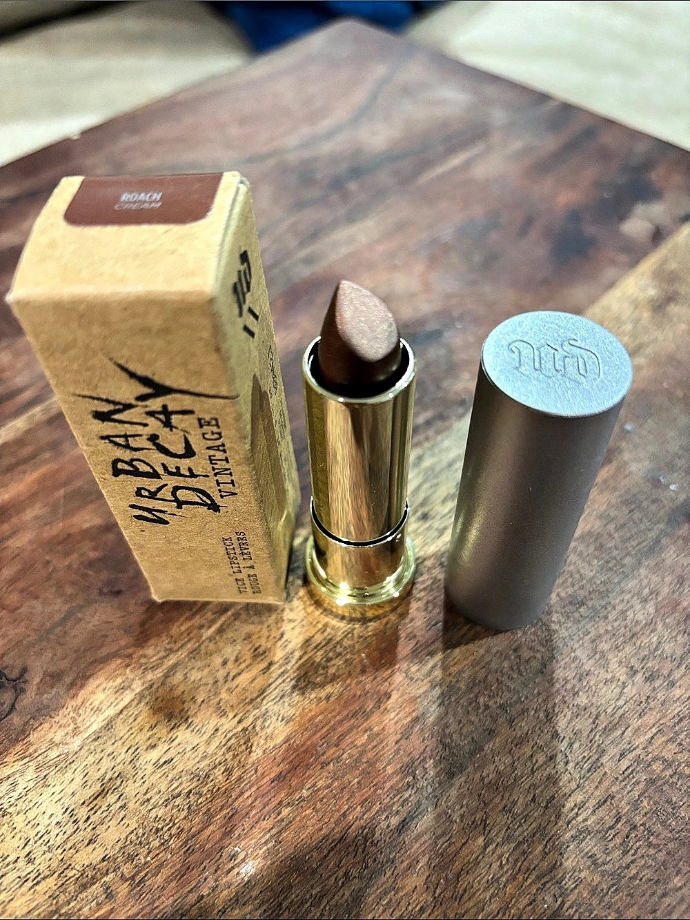 NIB URBAN Decay Lipstick in Roach